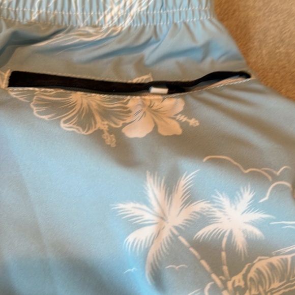 BNWT XXL Mauna Kea men’s swimsuit - Picture 11 of 13